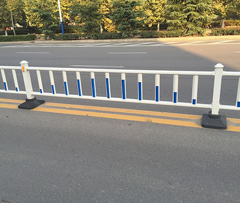 道路護(hù)欄